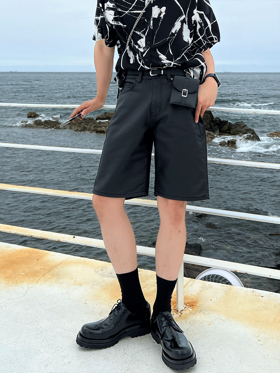 Leather Coating Short Pants(2color)